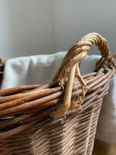 Load image into Gallery viewer, Vintage large wicker basket