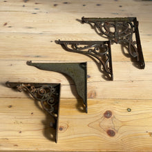 Load image into Gallery viewer, Antique cast iron brackets