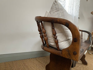Reclaimed carriage seat
